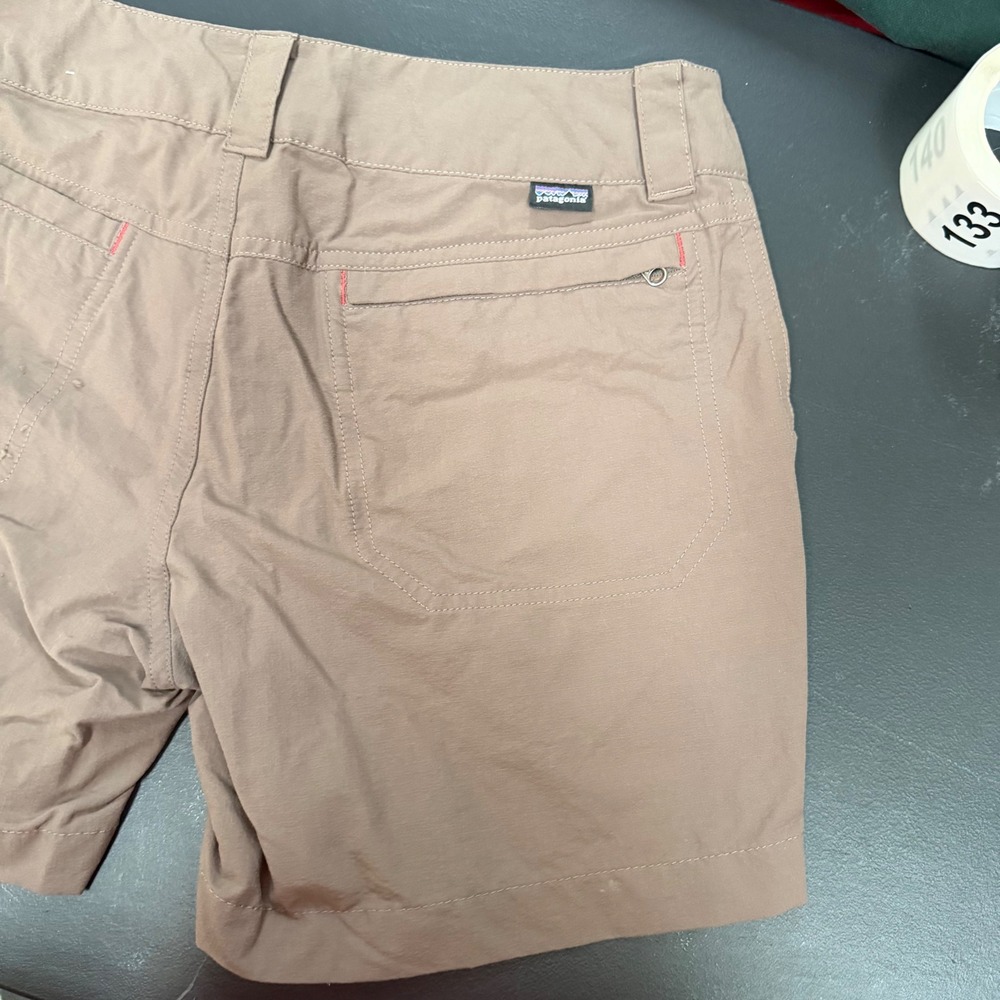 Patagonia Quandary Shorts Women 2 Brown Hiking Outdoor Utility Lightweight Gorp - Picture 14 of 16